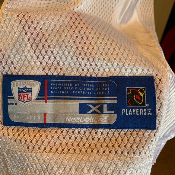 Tony Romo jersey - Picture 3 of 3